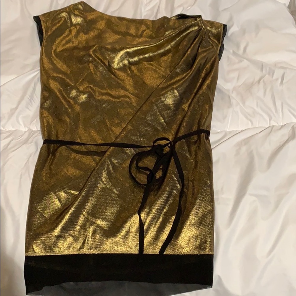 Short sleeve blouse never worn